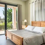 Villa Costa Mounda *