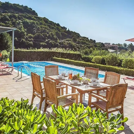 Villa Costa Mounda *