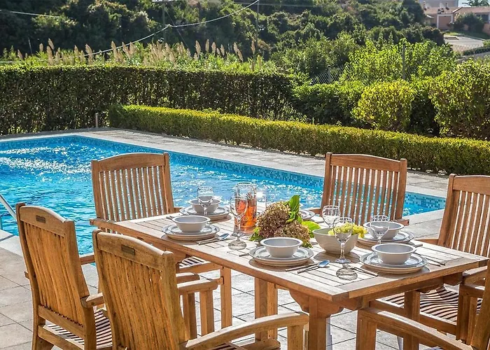 Villa Costa Mounda